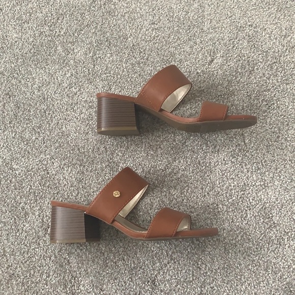 Anne Klein Shoes - Anne Klein heels - size 8.5- worn once